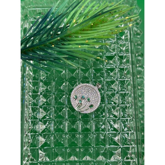 Pave CZ and Green Onyx Sterling Silver .75” Inch Circular Pendant Jewelry Store - Picture 5 of 9